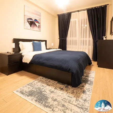 High Floor Apartment! Garden View And Balcony! *